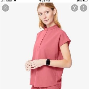 FIGS Limited Edition Quartz Pink Breast Cancer Awareness Set NWT sold out online